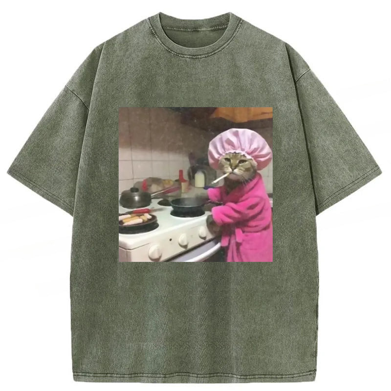Funny Housewife Cat Washed Unisex Tee